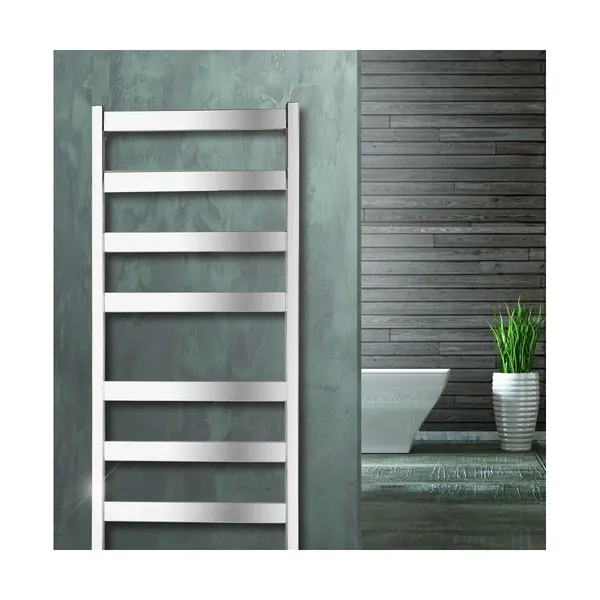 Полотенцесушитель BREZZA 630x900