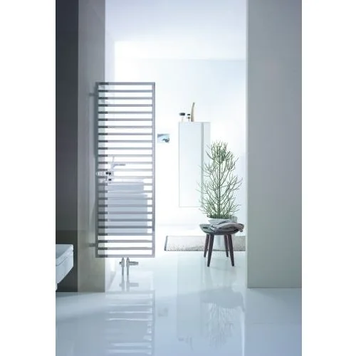 Полотенцесушитель Zehnder Quaro QA-140-045 белый (RAL 9016)